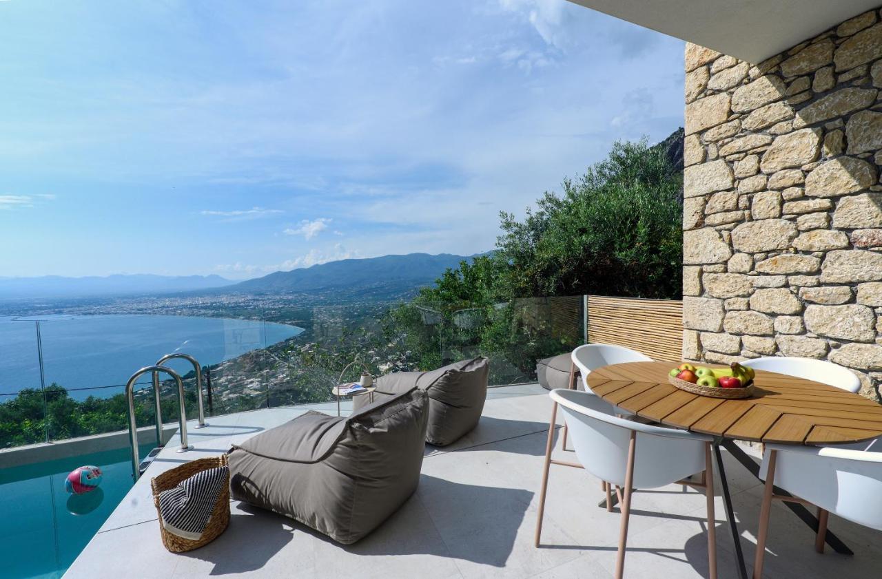Lithos Retreat 1 Villa Kalamata Exteriör bild